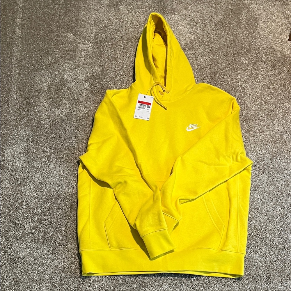 Nike Vibrant Yellow Pullover Hoodie Sweatshirt NWT Men’s L unisex
